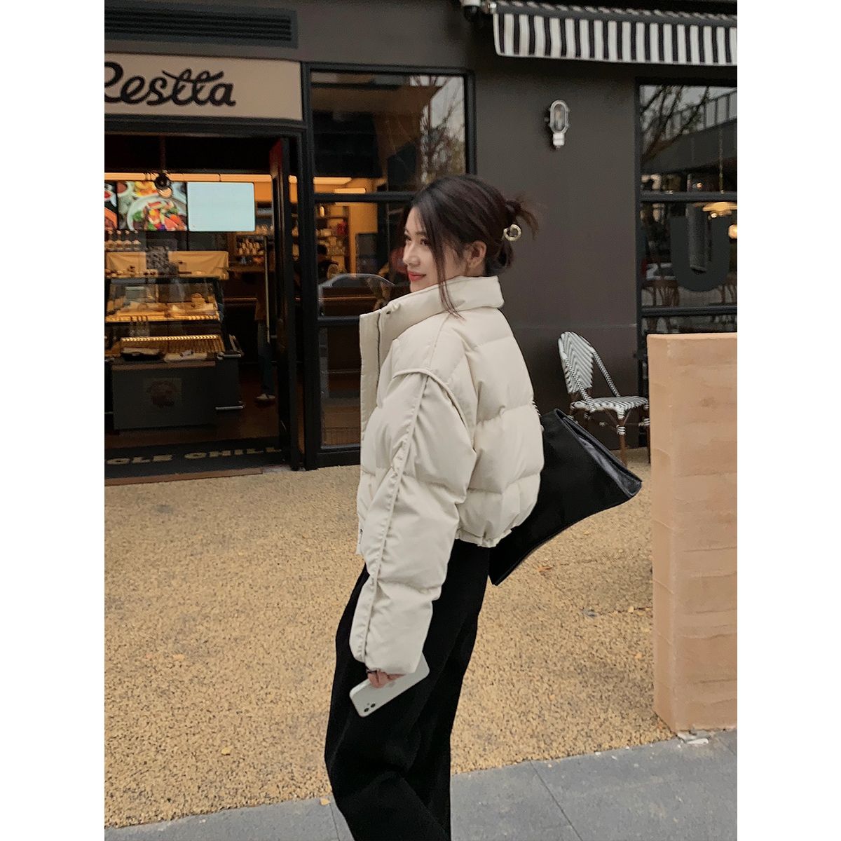 2023年时尚新款短款炸街高腰加厚立领下摆抽绳棉服女款冬季潮流