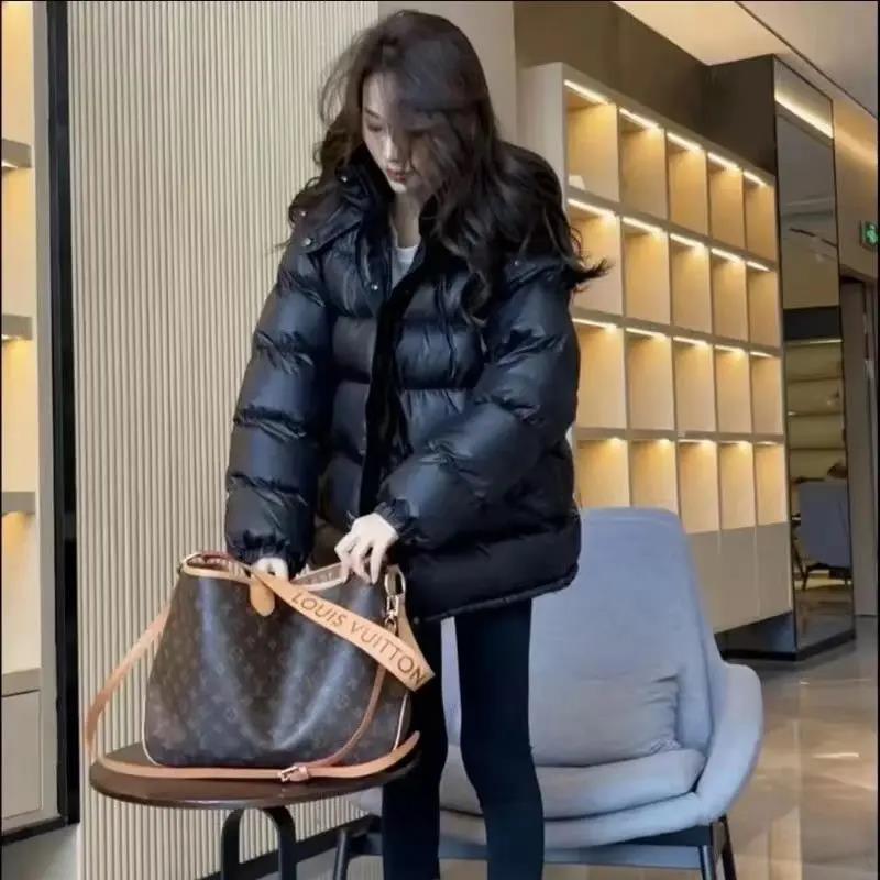 波司澄羽绒服反季羽绒棉服女短款2023秋冬新款韩版宽松连帽加厚保