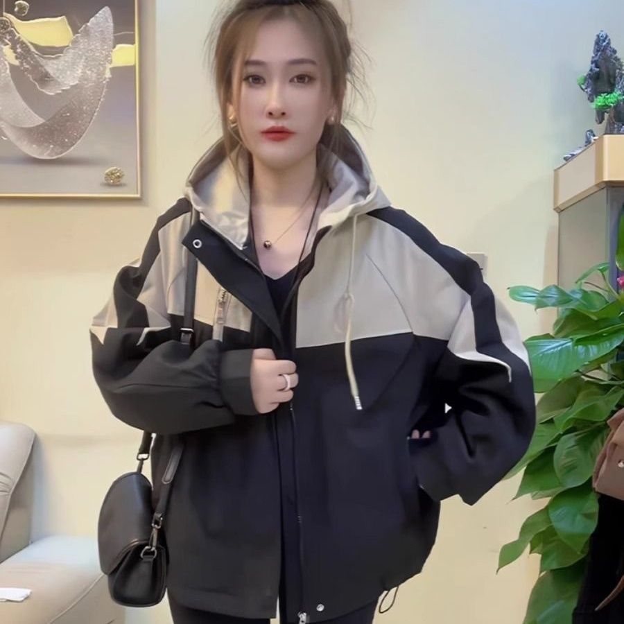 羽绒服冲锋衣外套女2023秋冬新款宽松韩版连帽拼接小众设计