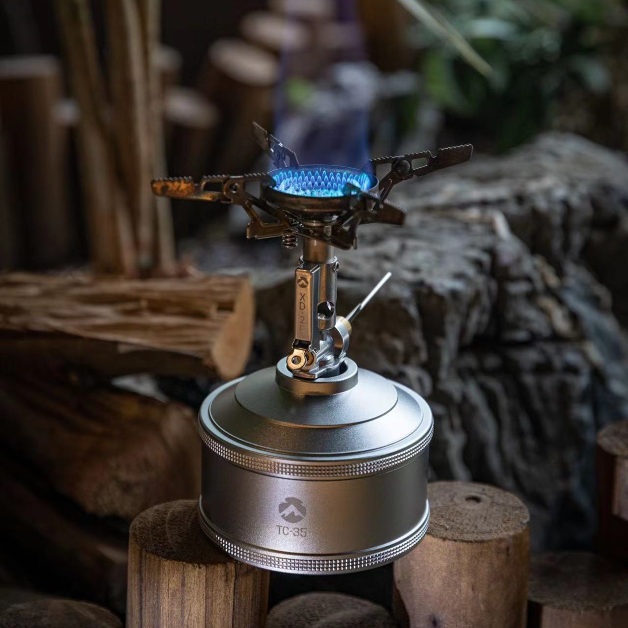 柯曼银色小罐露营灯TC-35户外露营XD-2F野餐炉具高山反复循环罐