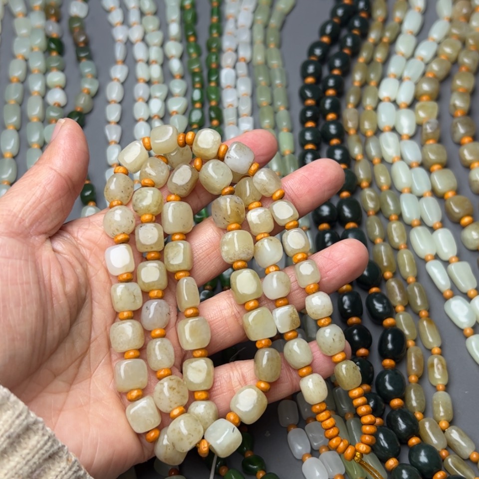 【闪购商品】和田玉（糖玉）颈饰未镶嵌