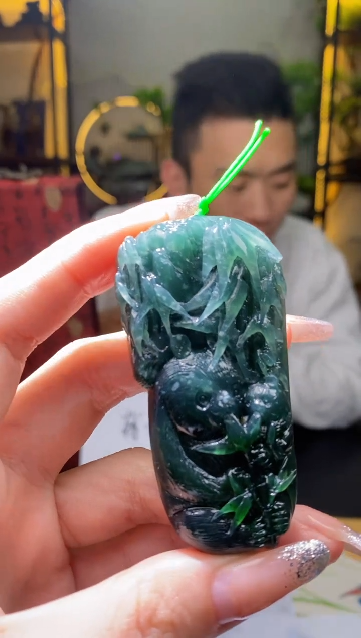 【闪购商品】定制翡翠未镶嵌5036ry-毛货盖章龙牌挂件87