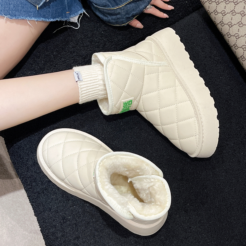 2023新款雪地靴女皮面防水保暖东北大棉鞋女冬季加绒加厚短筒靴子