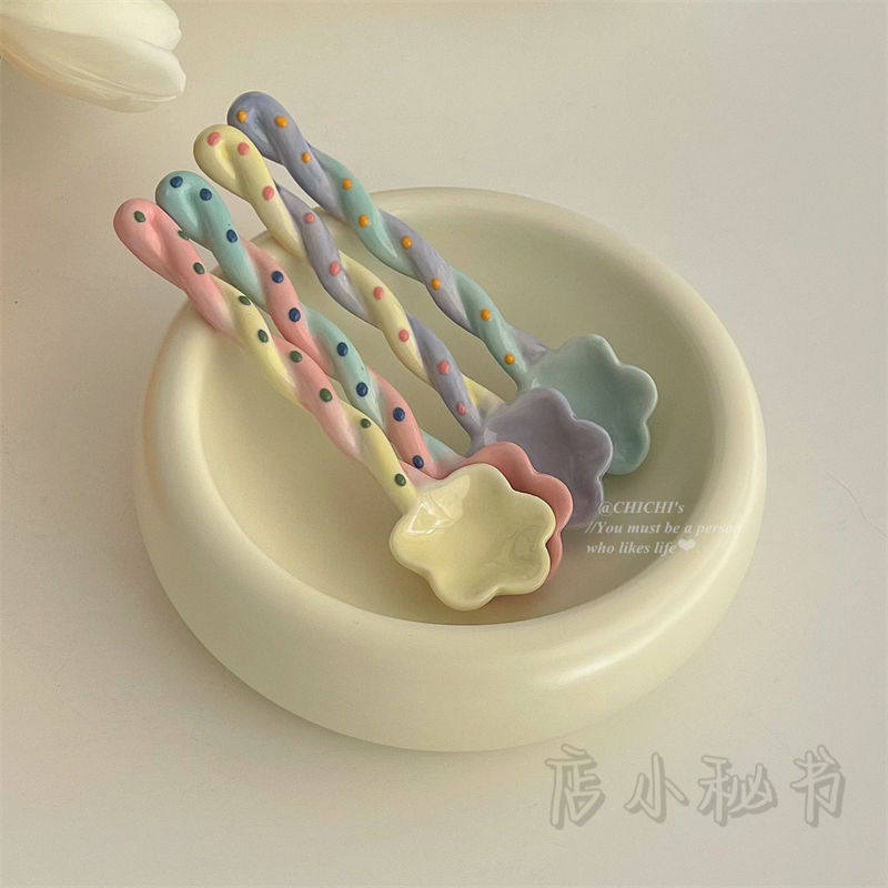 韩式i风手绘卡通星星勺子耐高温陶瓷勺子宿舍冲泡牛奶搅拌小勺