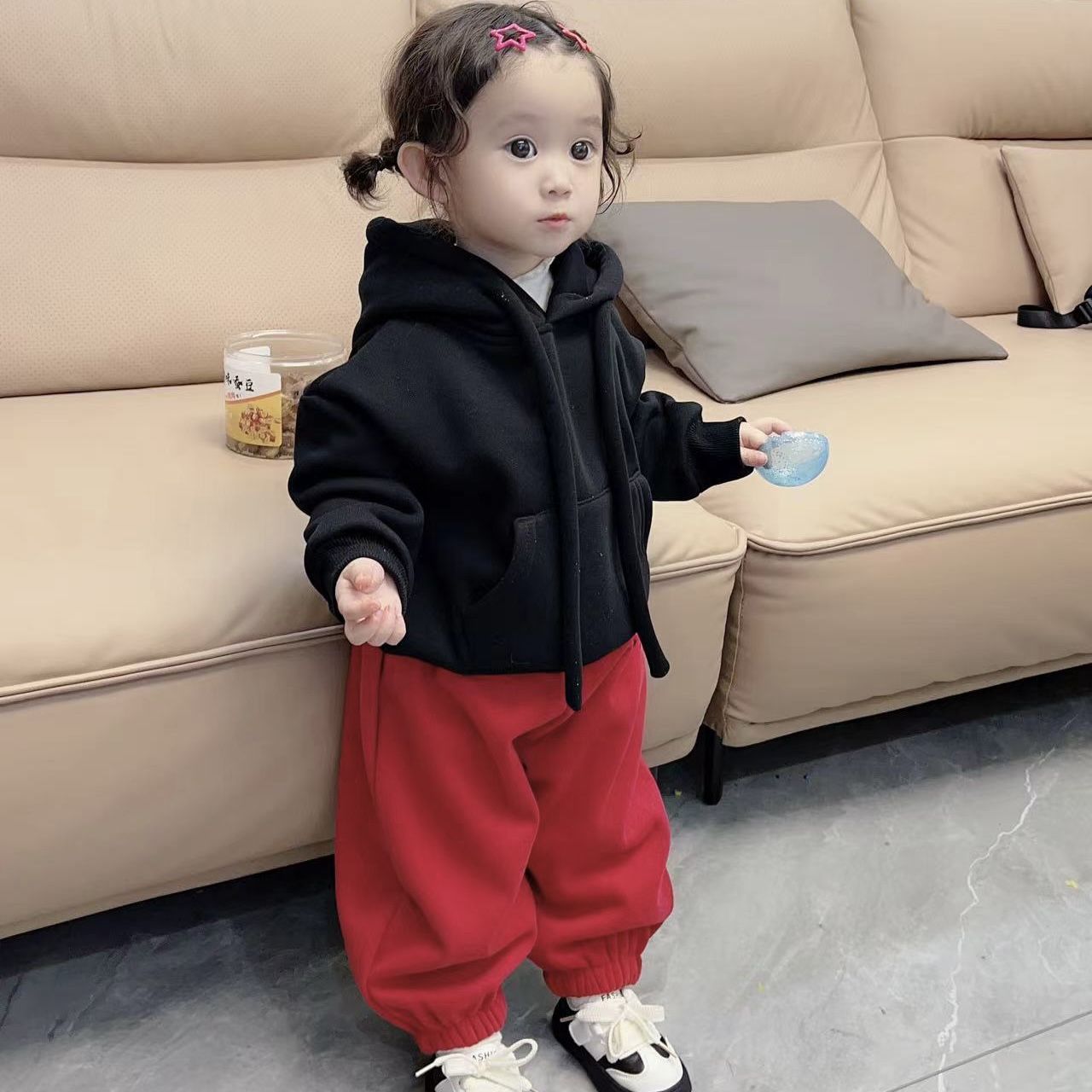 女童加绒套装秋冬款2023新款洋气女宝宝冬季加厚时髦儿童冬装宝宝