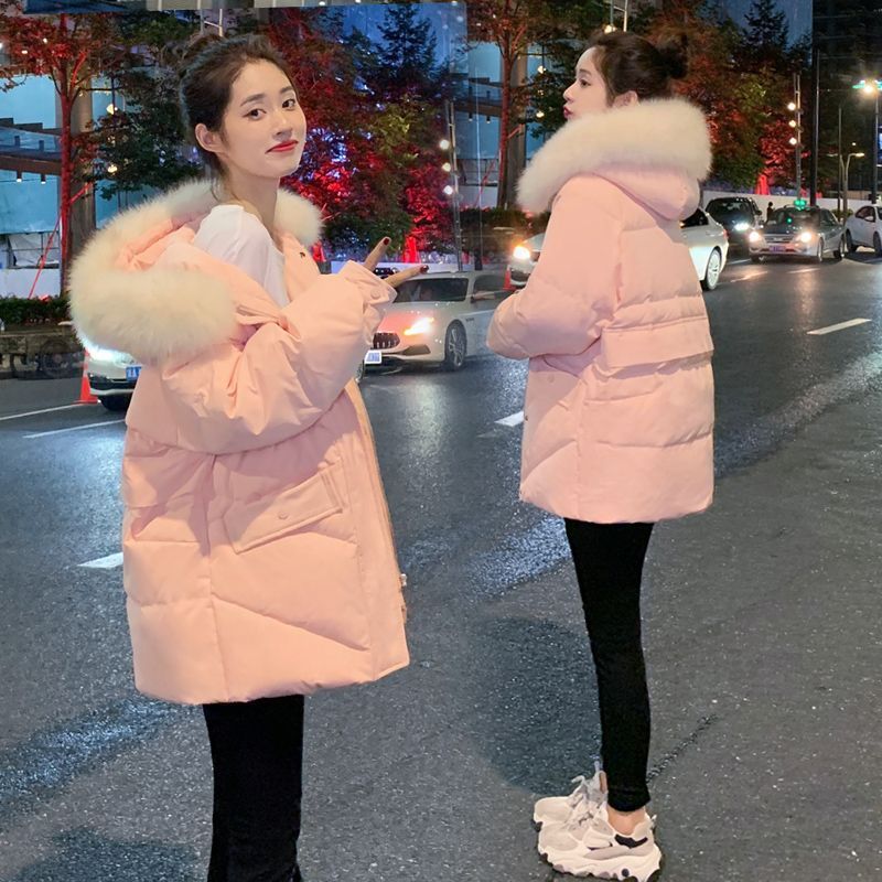 波司登高档新款大码羽绒服女短款加厚韩版宽松上档次白鸭绒冬季外