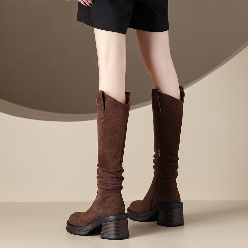 攸帝娣高跟高筒靴女2023新款粗跟不过膝长靴褶皱V口骑士靴子透气