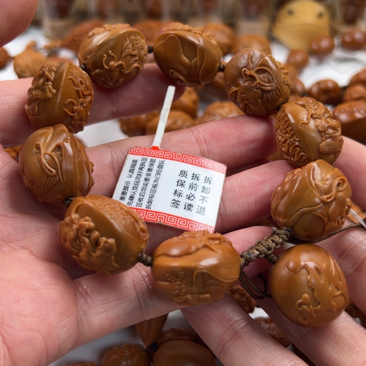 【闪购商品】橄榄核核雕*️***冯。特价水印十八罗汉
