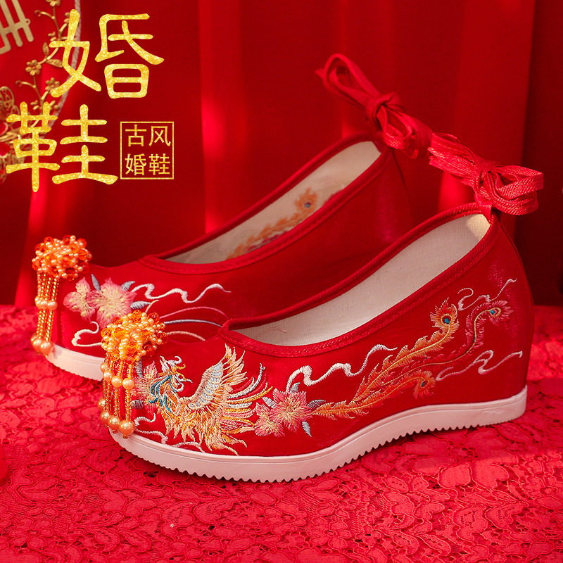 红蜻蜓牌婚鞋秀禾鞋中式内增高布鞋红色新娘鞋低跟绣花鞋古风女汉