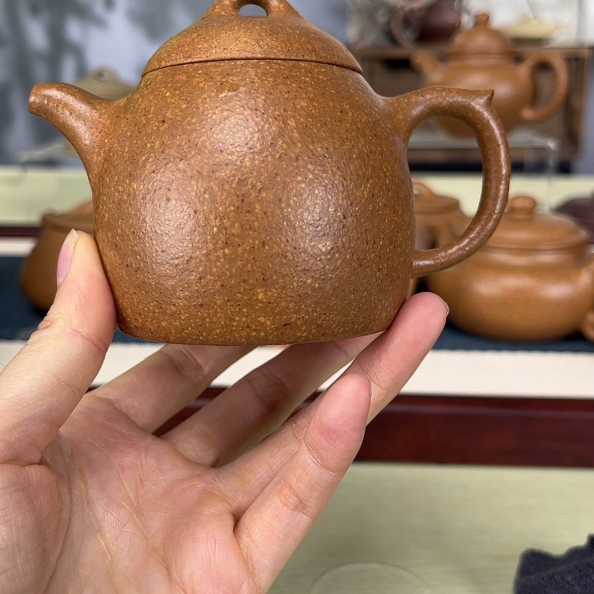 【闪购商品】紫砂茶壶梨皮黄段