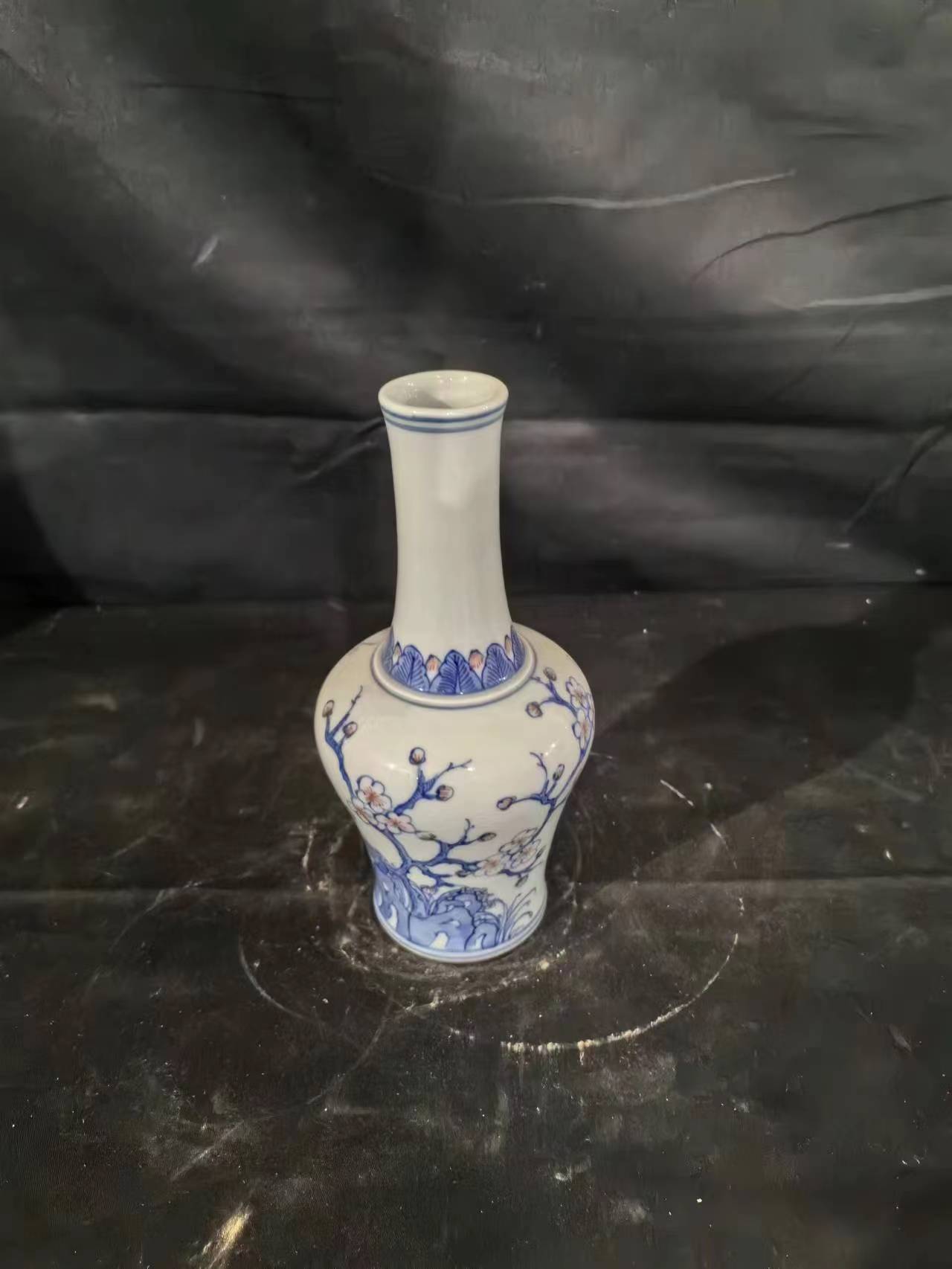 V65景德镇陶瓷赏瓶