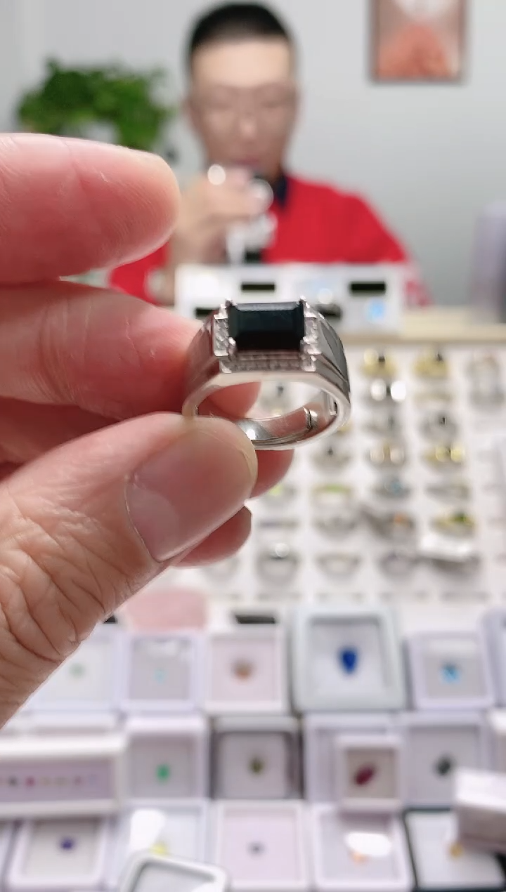 【闪购商品】彩色蓝宝石戒指银S925镶嵌1