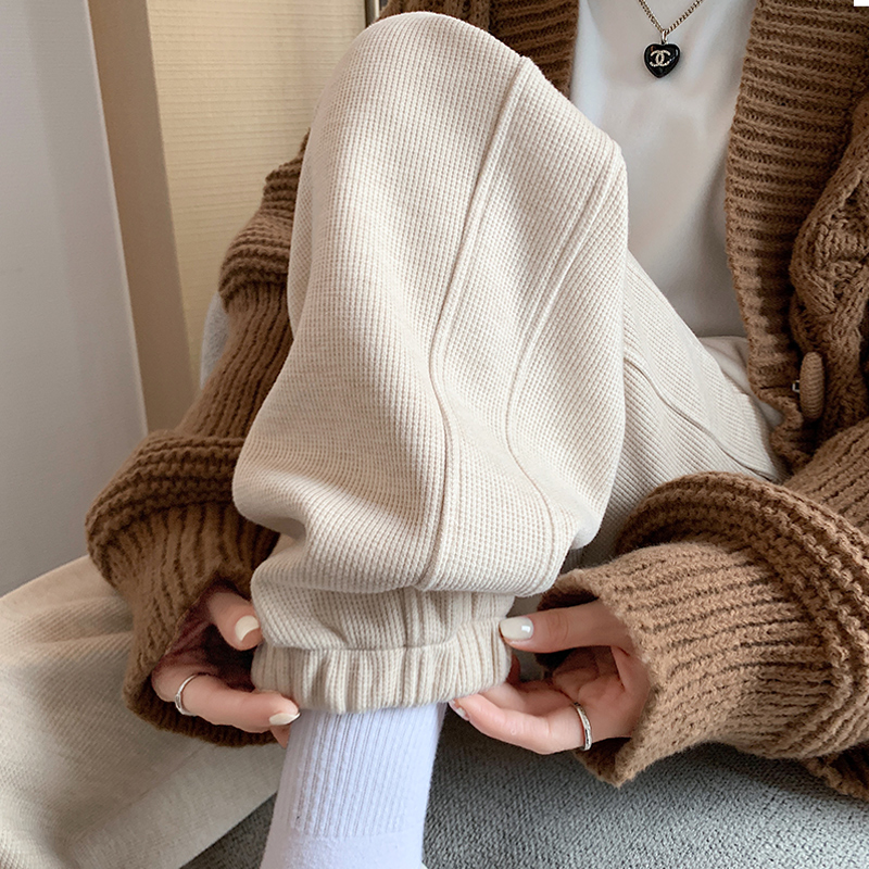 安踏神行白色运动裤女冬秋冬2023年新款宽松束脚加绒卫裤休闲羊绒