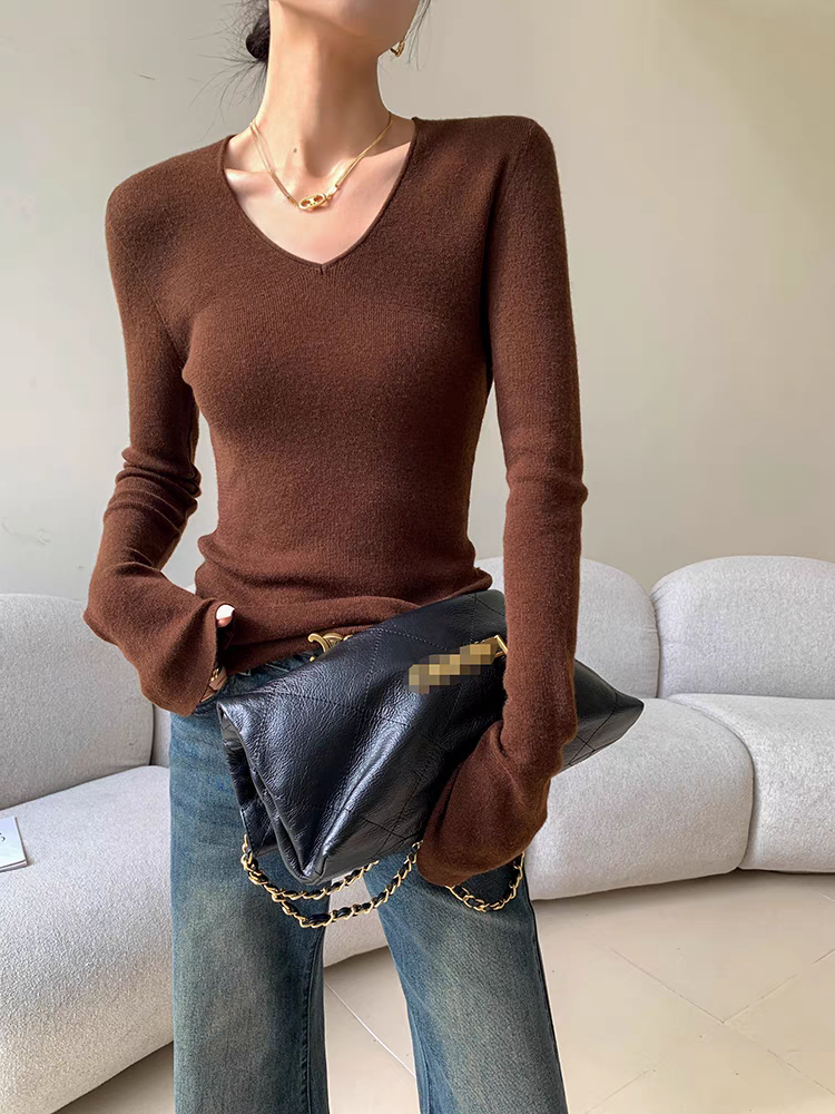 ty 咖色V领长袖毛针织衫女秋冬2023新款修身显瘦打底上衣时尚百搭