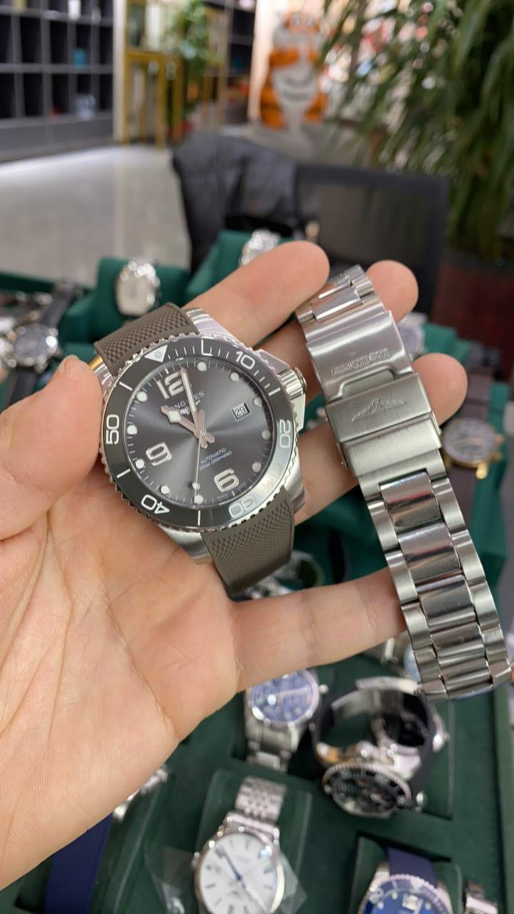 95新 Longines/浪琴 /亚虎2/浪琴/康卡斯782/41mm表径/1.46公价/