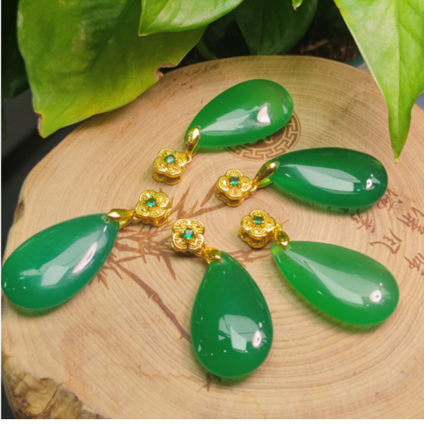 ST1673 -天然珠宝秦紫玉绿水滴吊坠-多样性发货只发一件-配绳