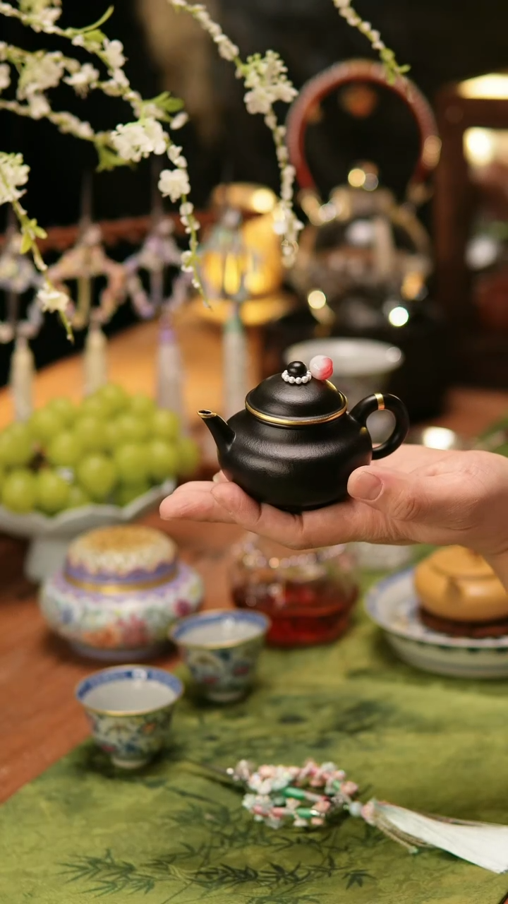 【闪购商品】密胺碟小桃子提溜