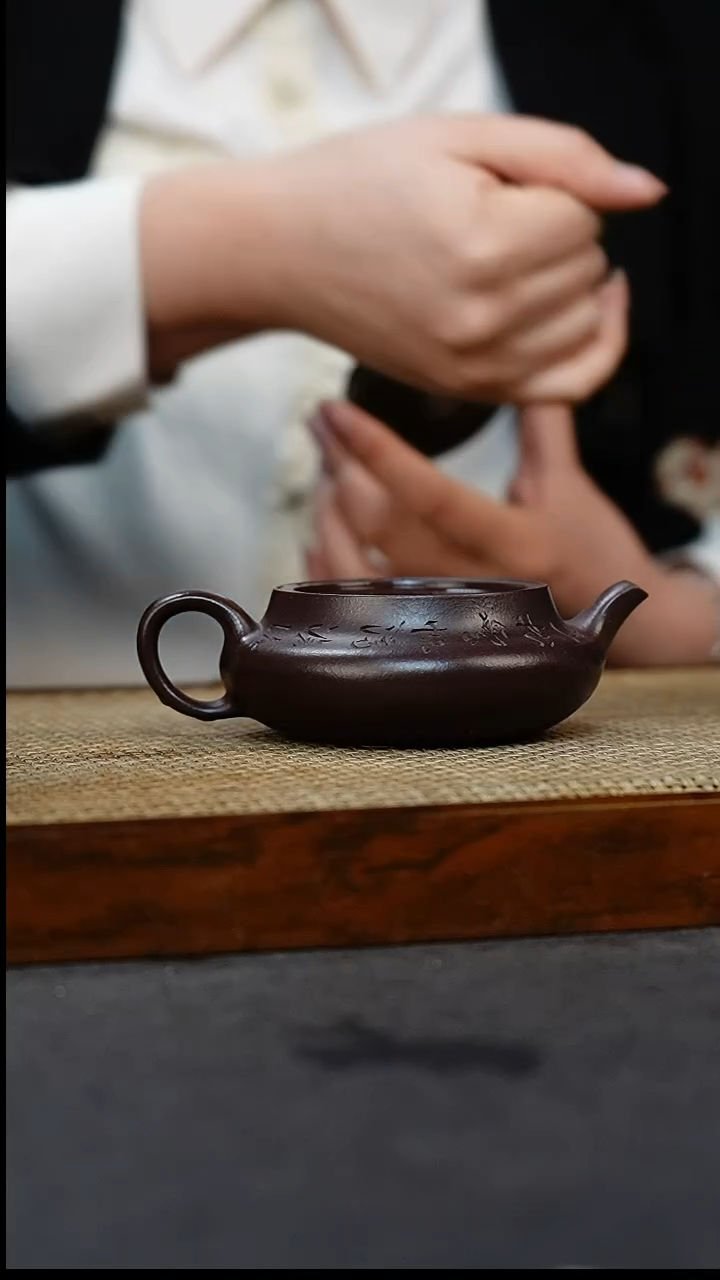 【闪购商品】紫砂茶壶上盘 冰紫 180