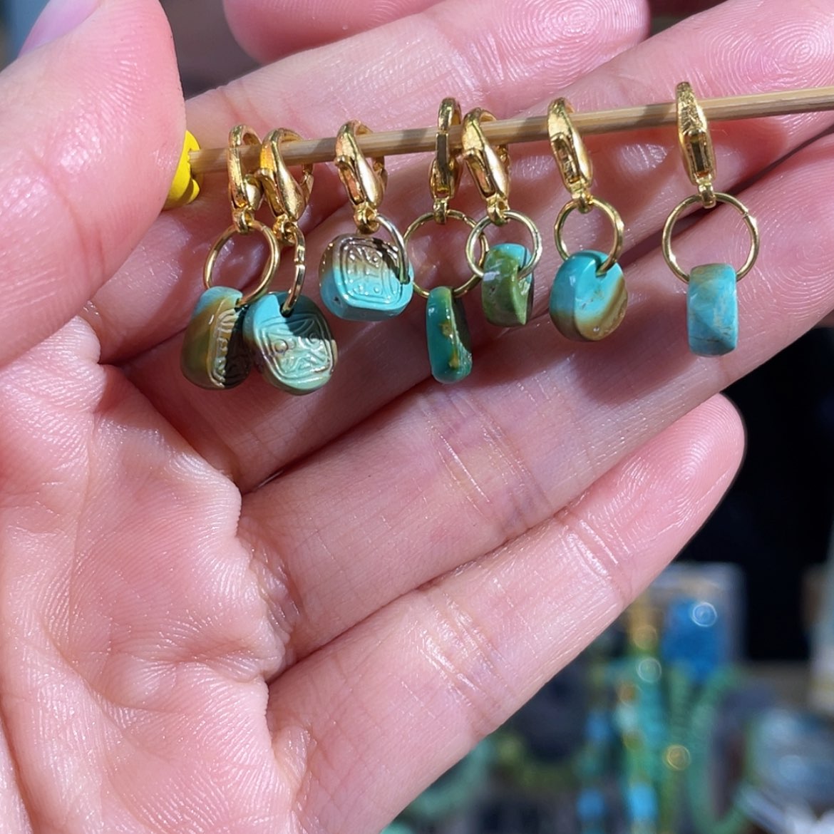 【闪购商品】绿松石珠宝奇石未镶嵌发一件，多样性发货