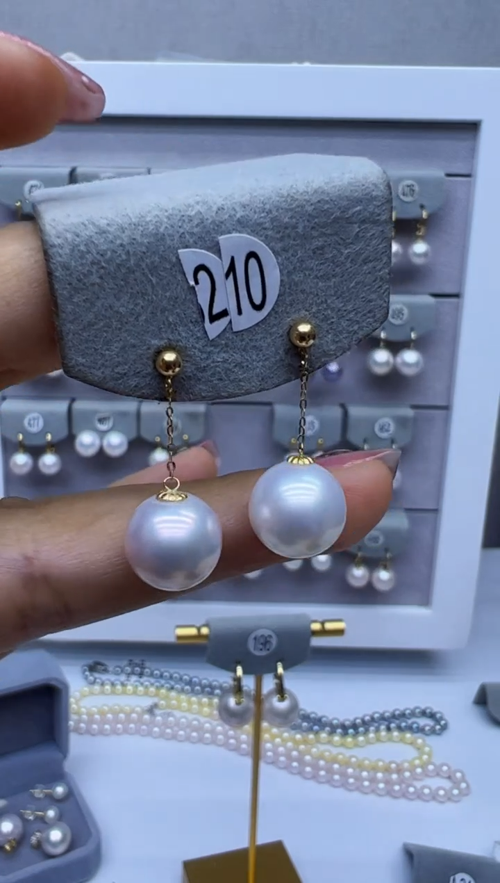 【闪购商品】淡水珍珠耳饰18K金镶嵌210