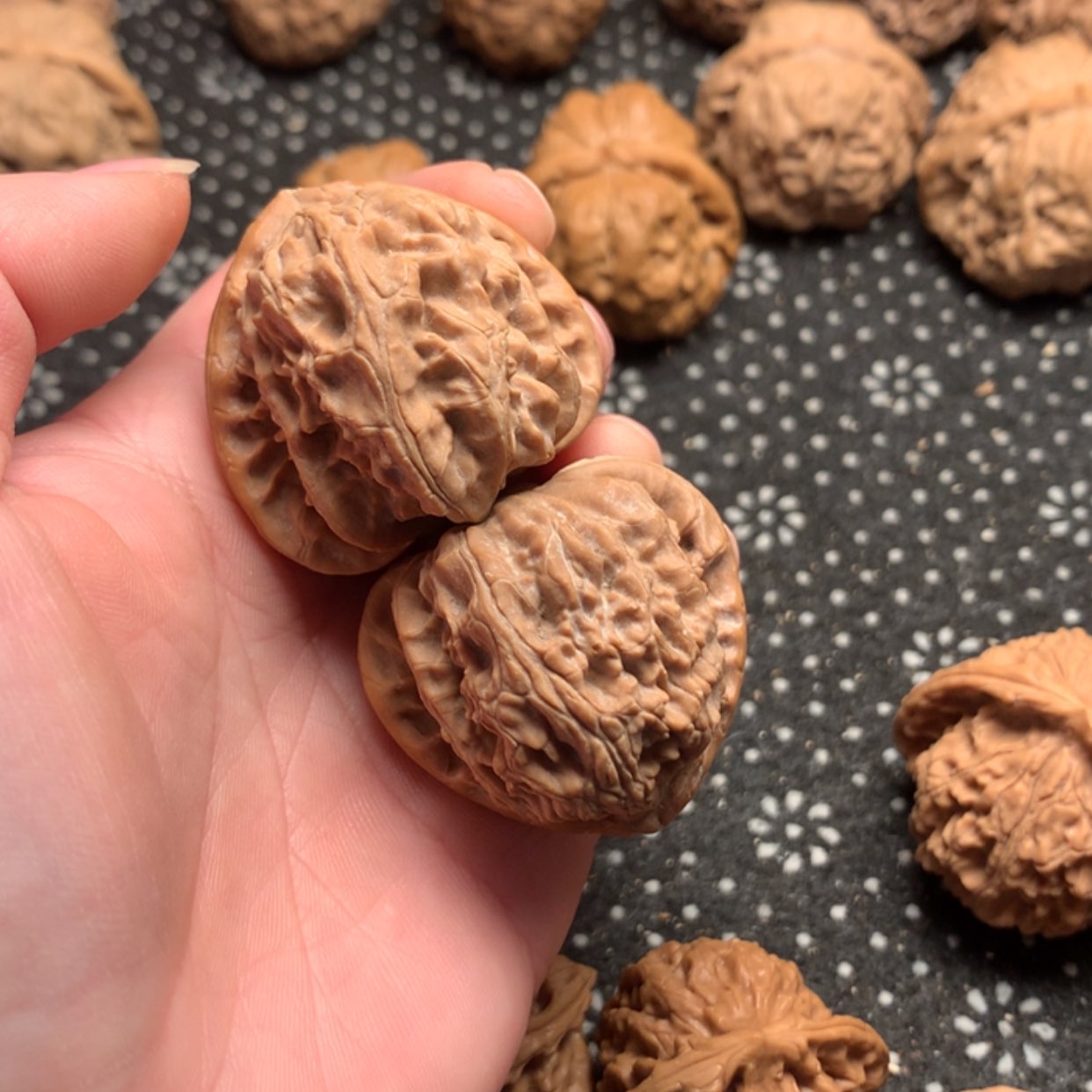 【闪购商品】桃核吊坠放**态