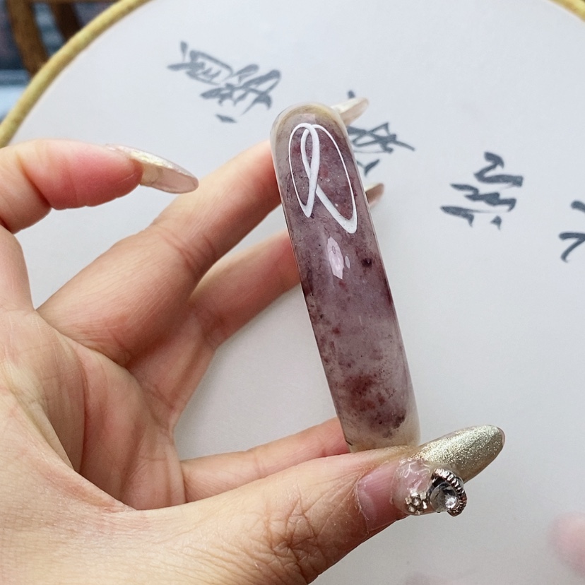 【闪购商品】石英质玉手镯未镶嵌