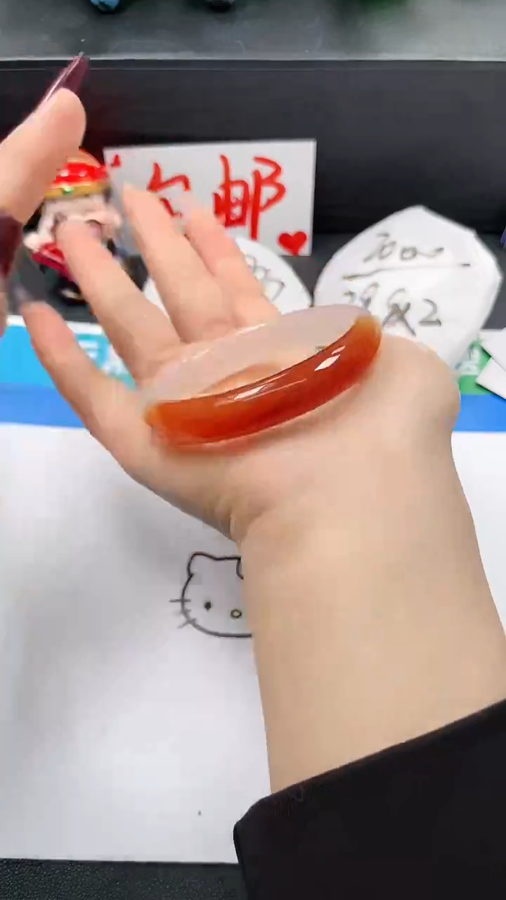 【闪购商品】玛瑙/玉髓手镯未镶嵌4-半红50-64+