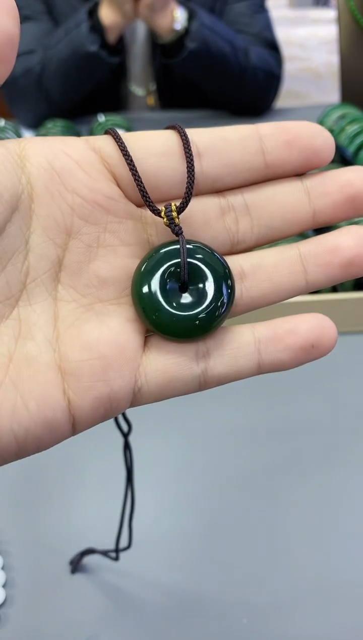 【闪购商品】和田玉吊坠(不含链)未镶嵌Z001
